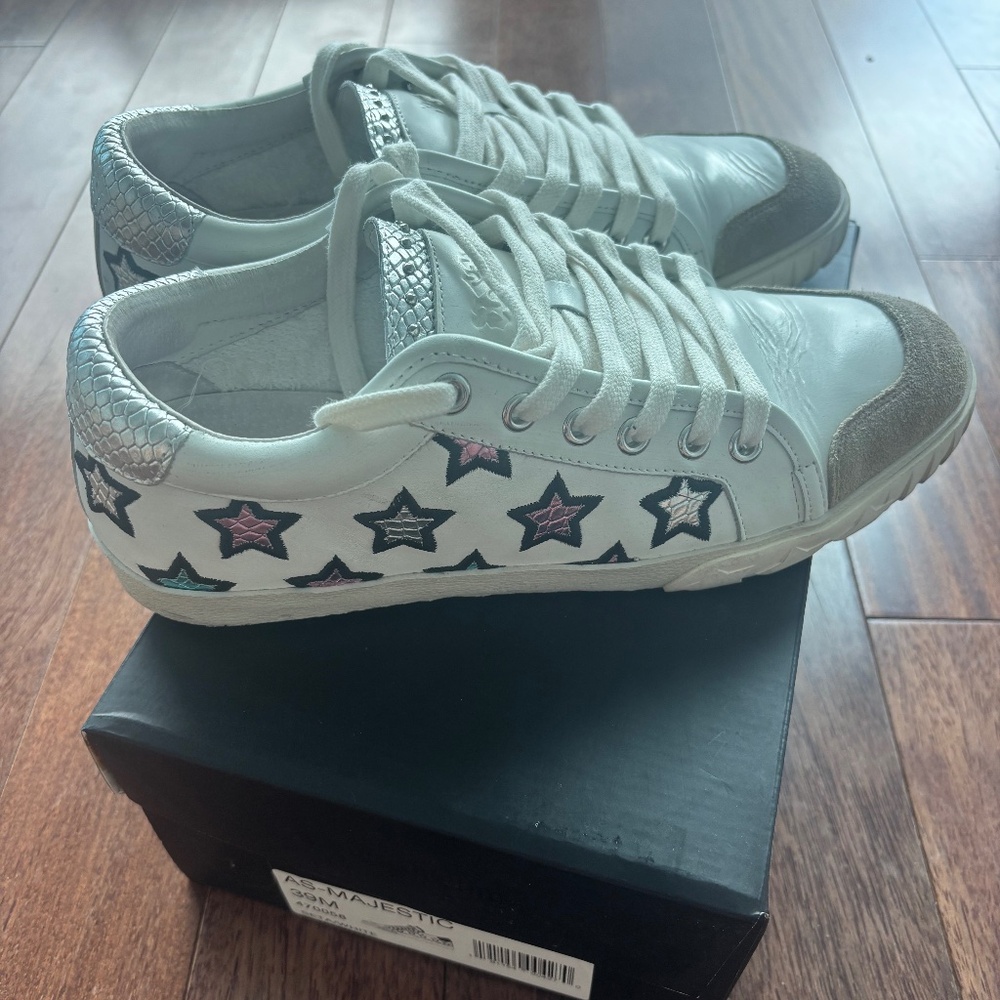 Ash sneakers, size 39